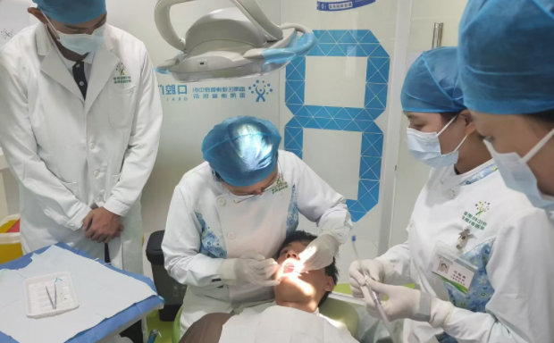 2026年广州口腔医学技术专业
